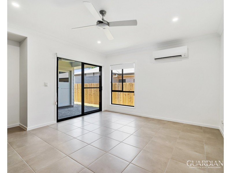 2/39B Short Street, Loganlea QLD 4131