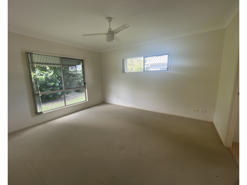 8 McIntyre Court, Mudgeeraba QLD 4213