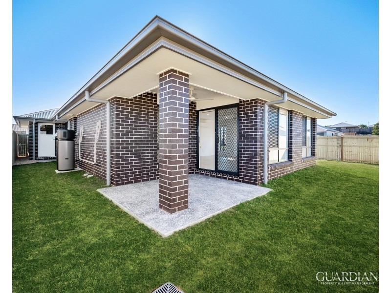 11 Elite Street, Park Ridge QLD 4125