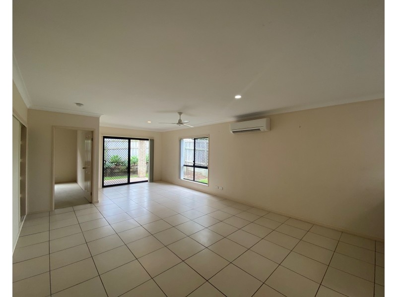 2 Varuna Court, Rothwell QLD 4022