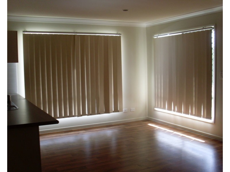 5 Salomon Court, Goodna QLD 4300