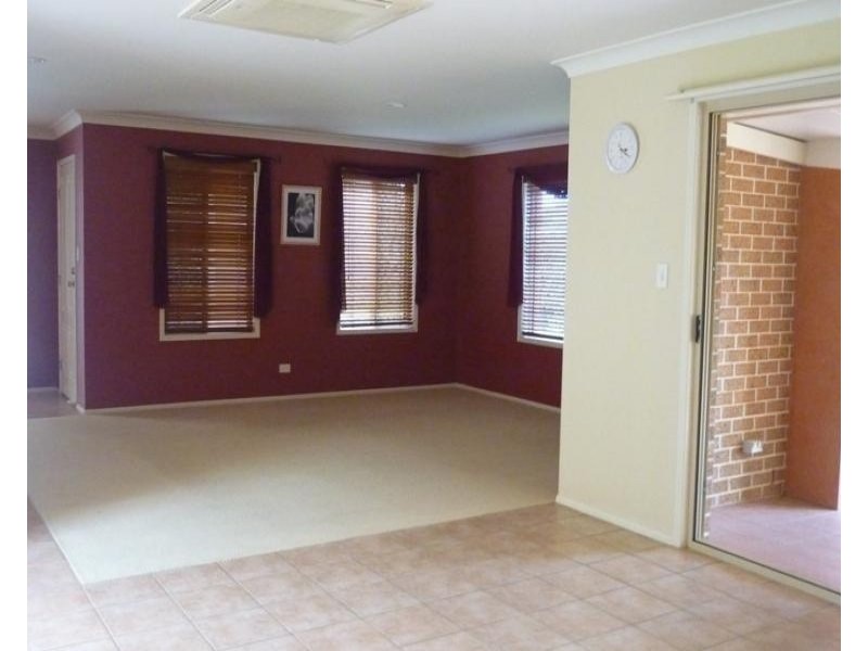 60 Sunflower Crescent, Calamvale QLD 4116