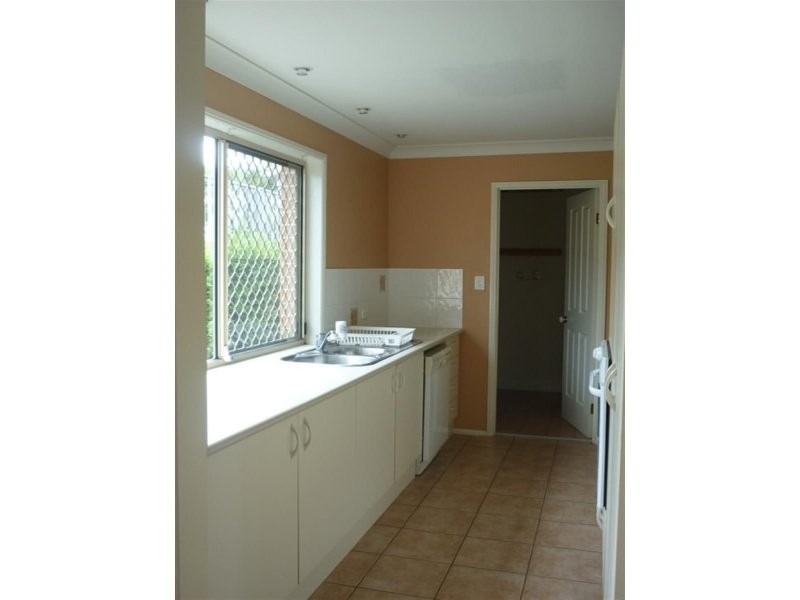 60 Sunflower Crescent, Calamvale QLD 4116