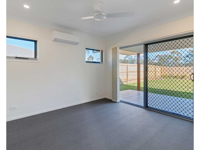 8 Kirrama Street, Waterford QLD 4133