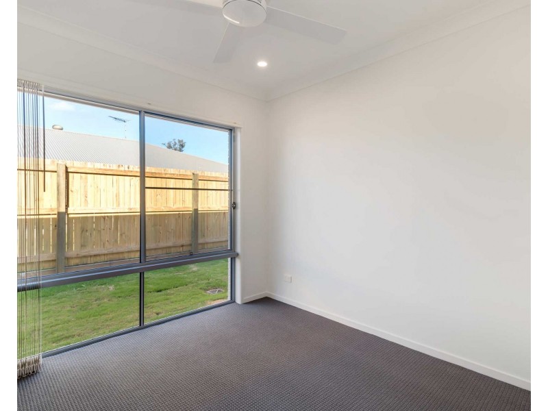 8 Kirrama Street, Waterford QLD 4133