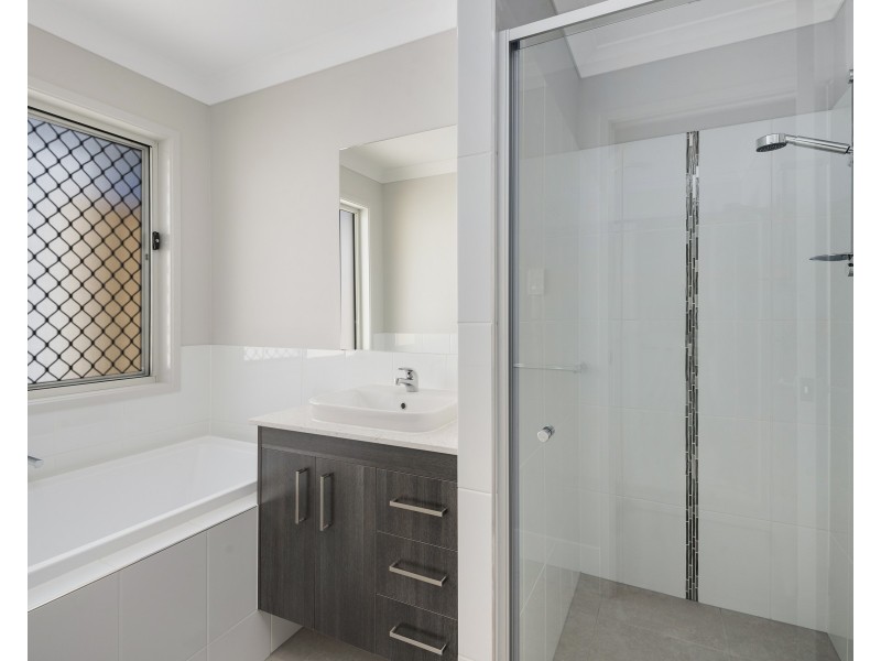 1/31 Neale Road, Morayfield QLD 4506