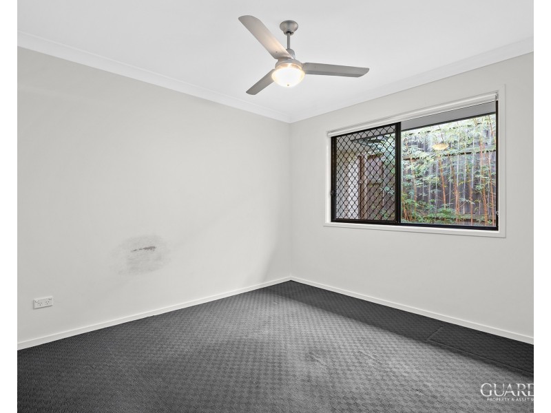 10 Erbin Lane, Augustine Heights QLD 4300