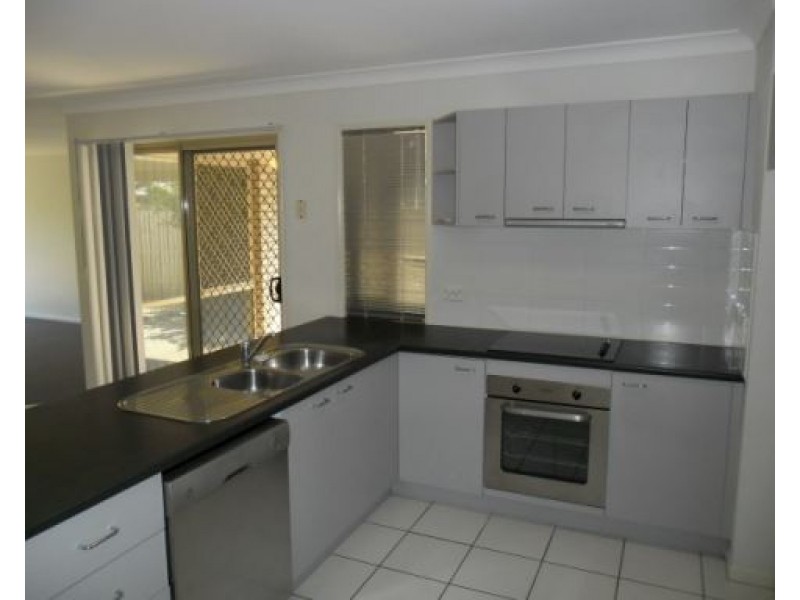 19 Lime Street, Redland Bay QLD 4165