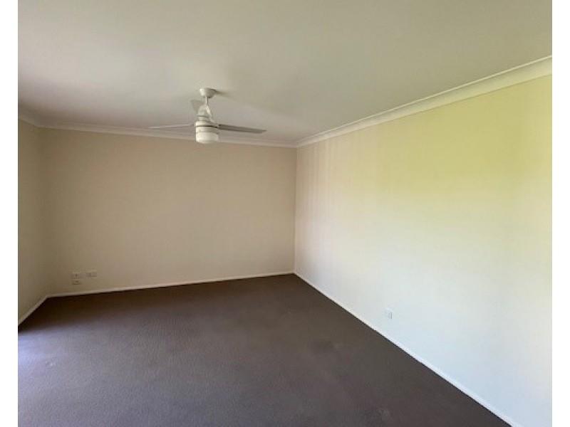 33 Mada Drive, Upper Coomera QLD 4209