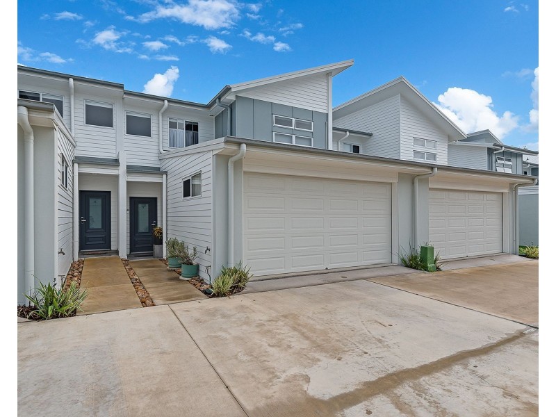 4/15 Rand Place, Bridgeman Downs QLD 4035