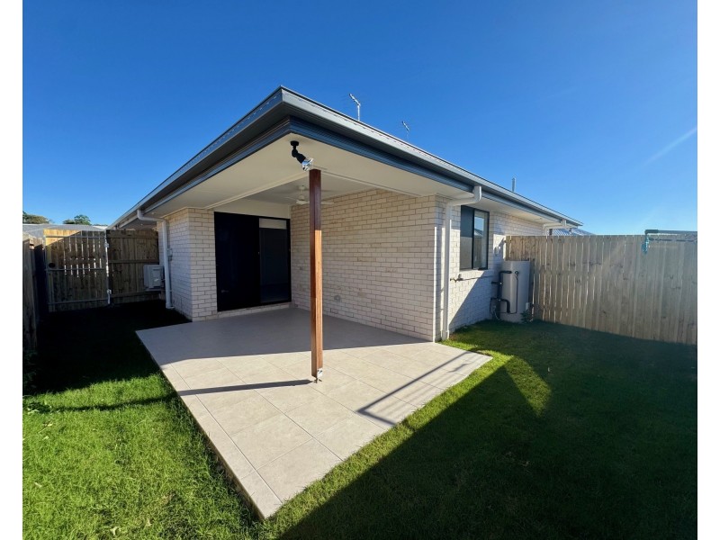 2/11 Magnetic Street, Morayfield QLD 4506