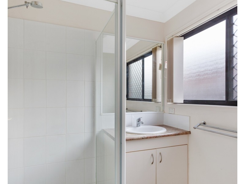 33 Greene Street, Rothwell QLD 4022