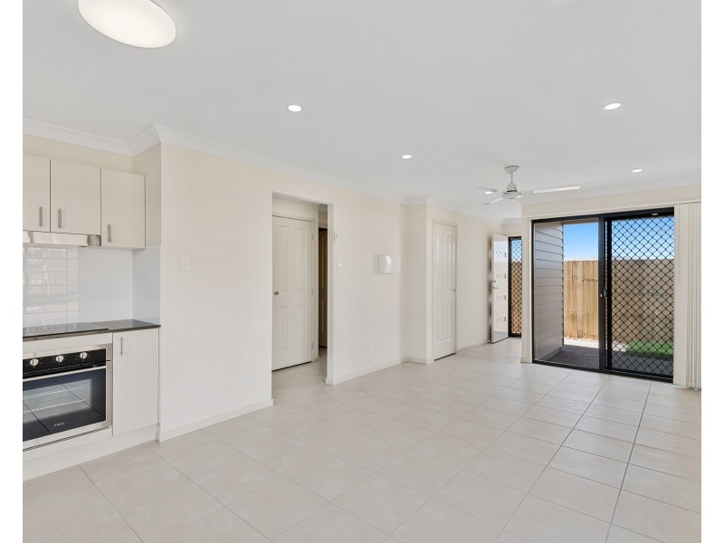 2/18 Dalby Street, Holmview QLD 4207