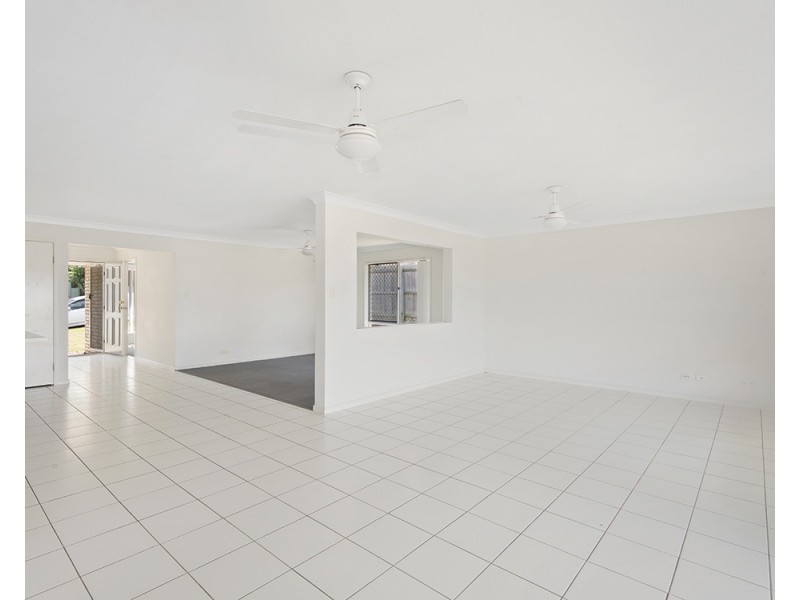 19 Zuleikha Drive, Underwood QLD 4119