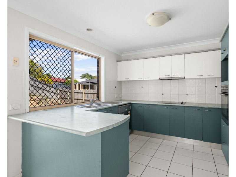 18 Burkett Crescent, Victoria Point QLD 4165