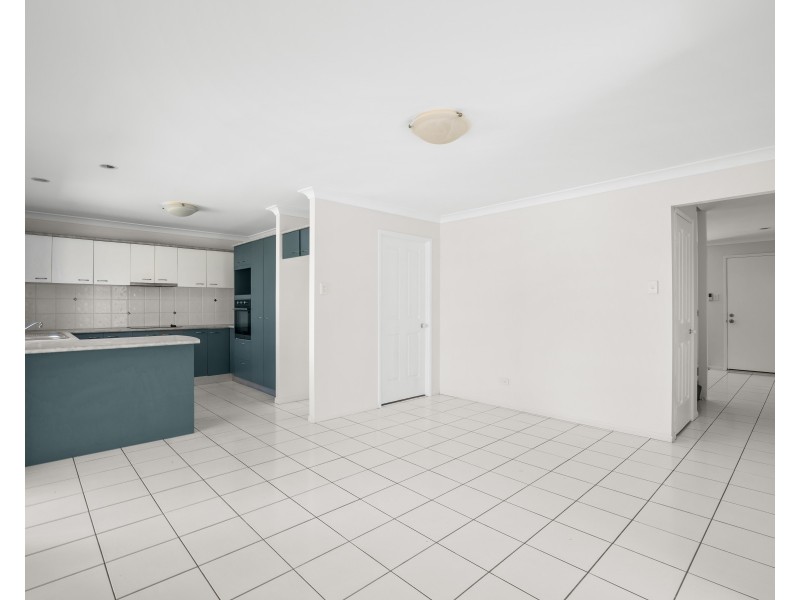 18 Burkett Crescent, Victoria Point QLD 4165