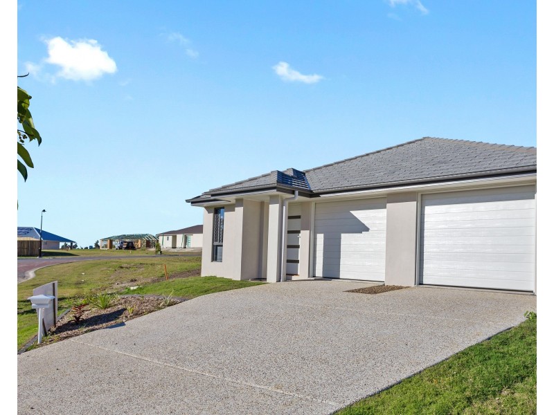 2/5 Neale Road, Morayfield QLD 4506