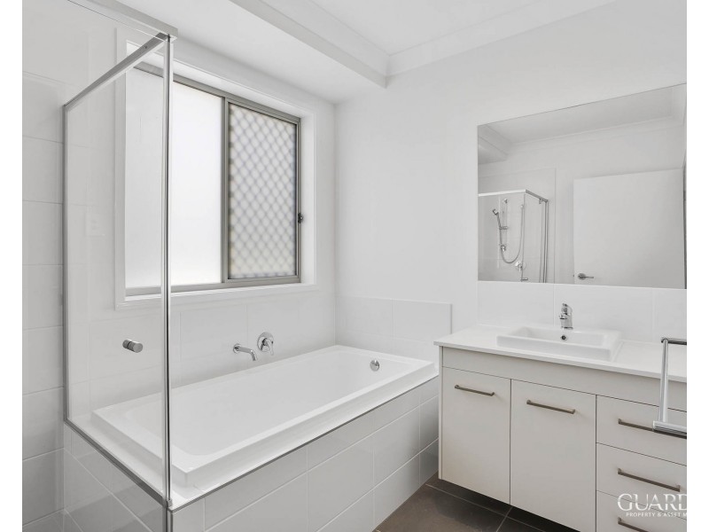 34 MacLean Street, Brighton QLD 4017