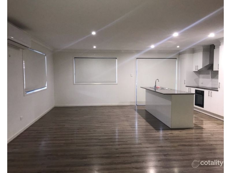 33 Sawmill Circuit, Riverhills QLD 4074