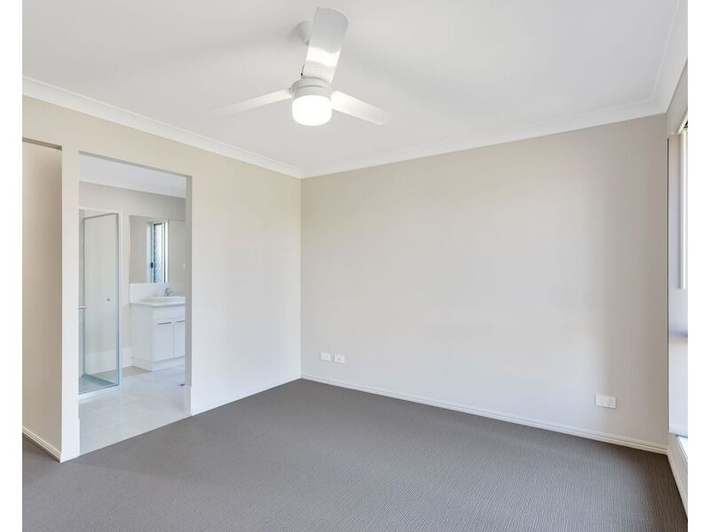 2 Weyba Street, Morayfield QLD 4506
