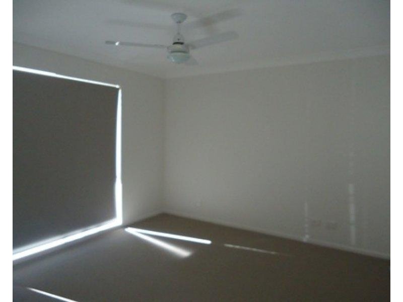 50 Moor Circuit, Warner QLD 4500