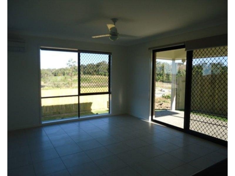 50 Moor Circuit, Warner QLD 4500