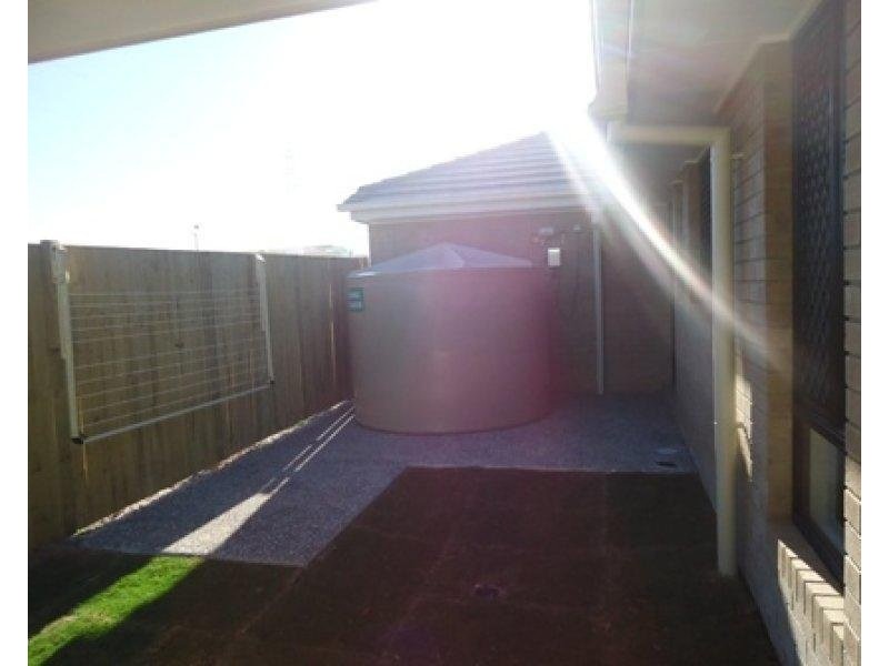 50 Moor Circuit, Warner QLD 4500