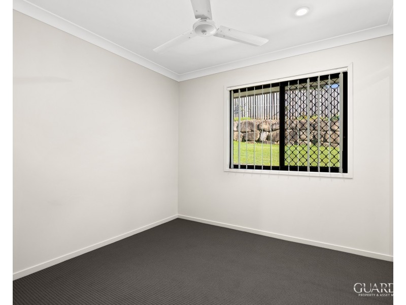 44 Wunburra Circle, Pacific Pines QLD 4211