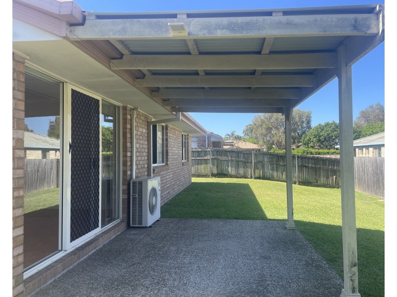 27 Poinciana Street, Wynnum West QLD 4178