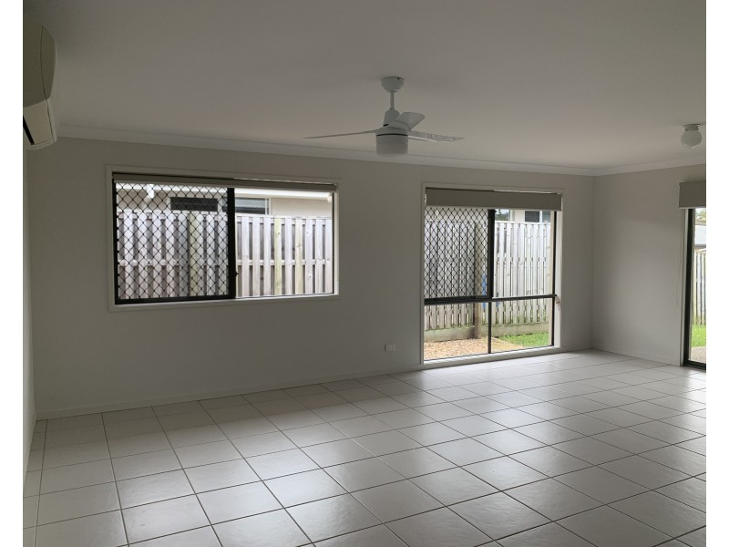 34 Skyline Circuit, Bahrs Scrub QLD 4207
