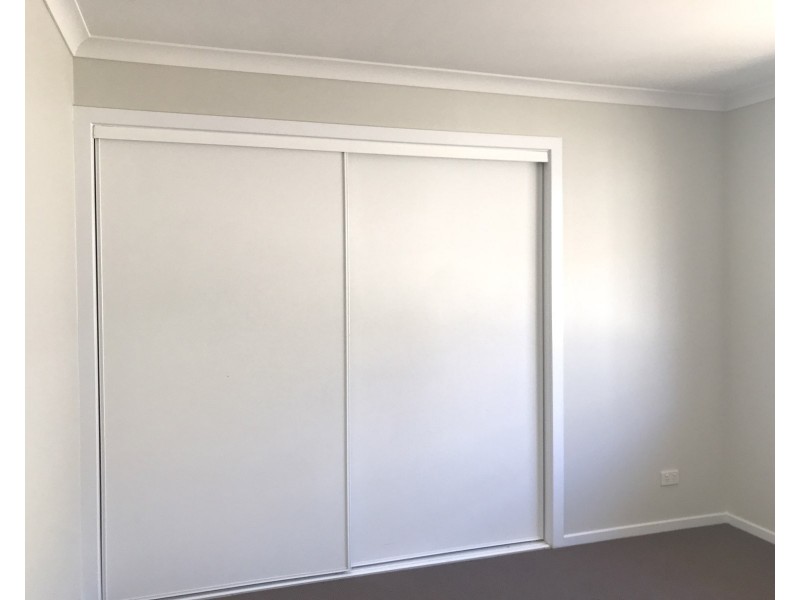 26 Peppertree Drive, Holmview QLD 4207