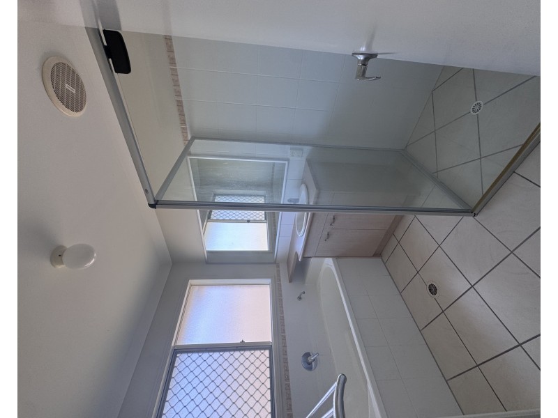 5 Giselle Street, Hillcrest QLD 4118