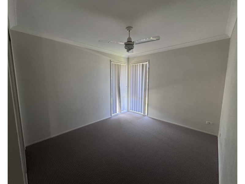 5 Giselle Street, Hillcrest QLD 4118