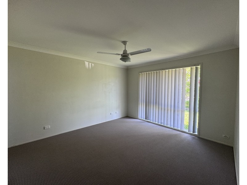 5 Giselle Street, Hillcrest QLD 4118