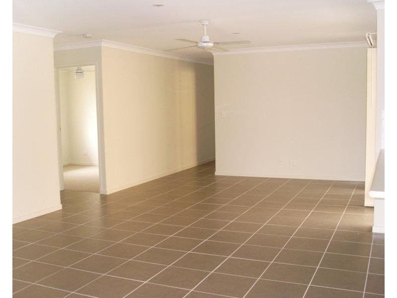 6 Doogal Court, Redbank Plains QLD 4301