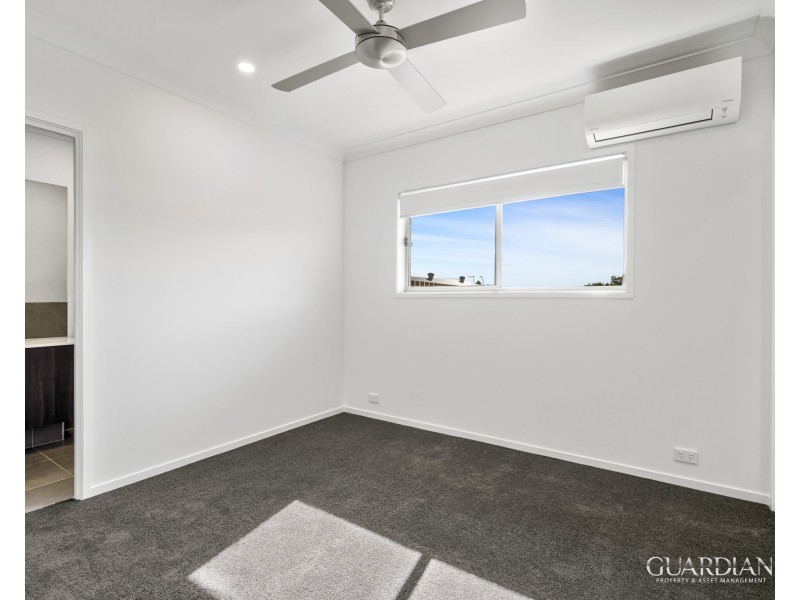 1/23 Heath Terrace, Park Ridge QLD 4125