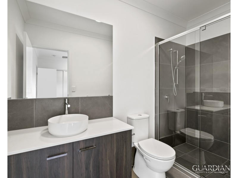 1/23 Heath Terrace, Park Ridge QLD 4125