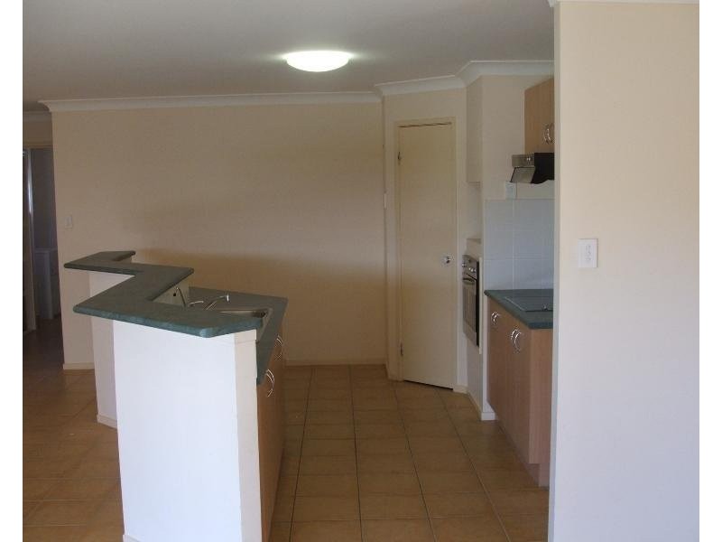10 Fernwood Court, Victoria Point QLD 4165