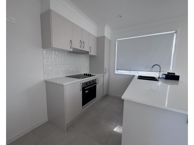 1/33A Pauline Street, Marsden QLD 4132