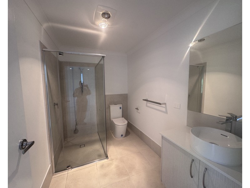 2/33A Pauline Street, Marsden QLD 4132