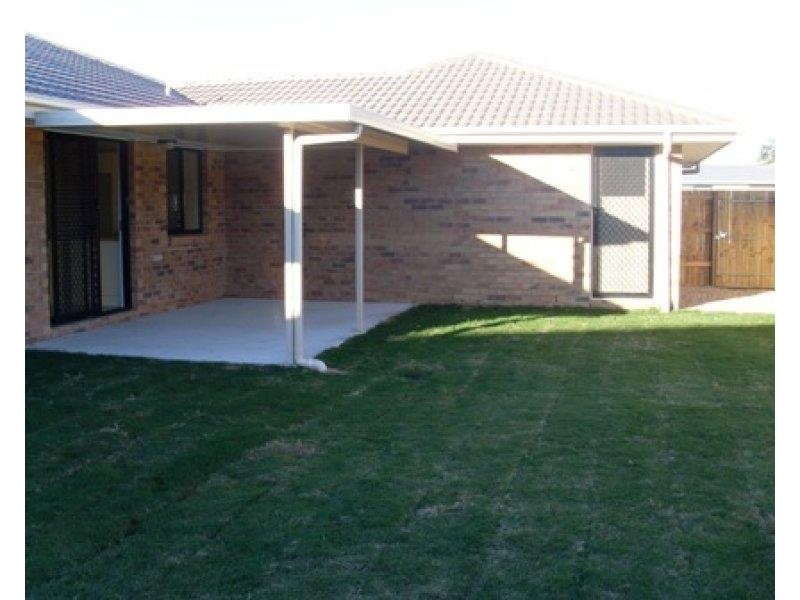 2 Mallard Close, Eagleby QLD 4207