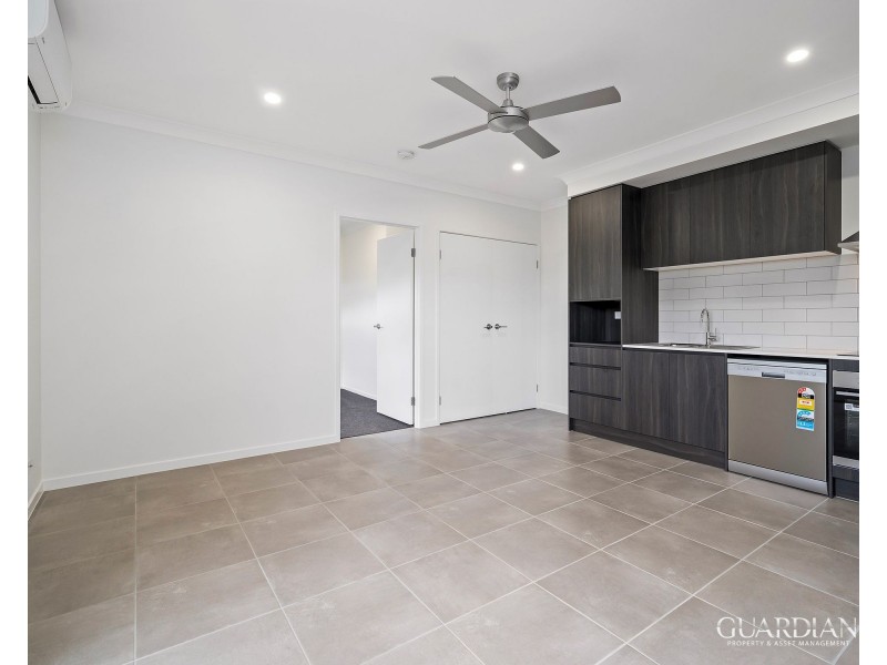 A&B/16 Finch Court, Loganlea QLD 4131