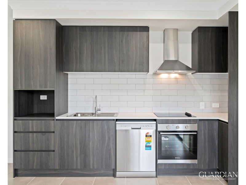 A&B/16 Finch Court, Loganlea QLD 4131