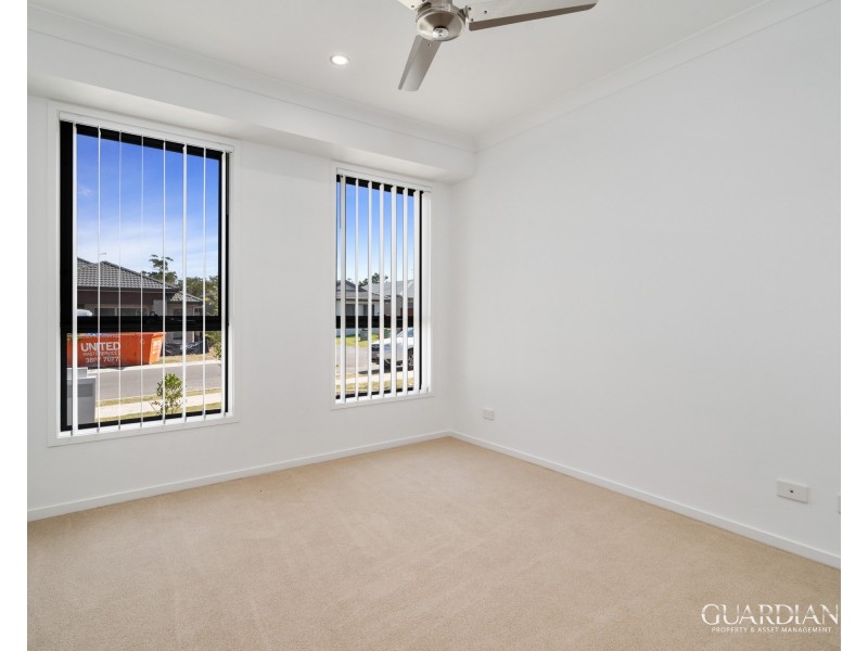 83A Mercy Circuit, Park Ridge QLD 4125