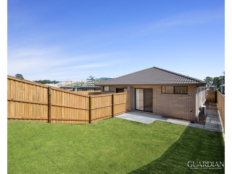 83A Mercy Circuit, Park Ridge QLD 4125
