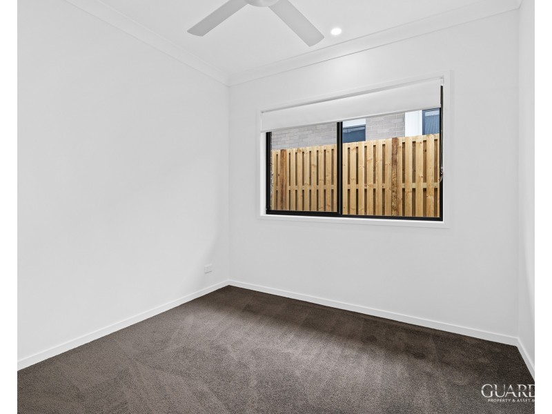 1/14 Sheepdog Road, Park Ridge QLD 4125