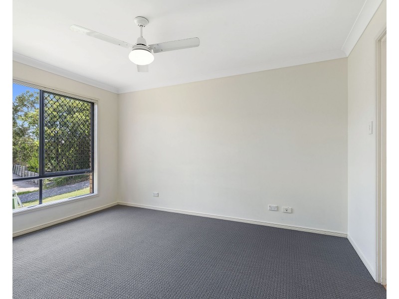 35 Griffen Place, Crestmead QLD 4132