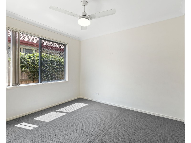 35 Griffen Place, Crestmead QLD 4132