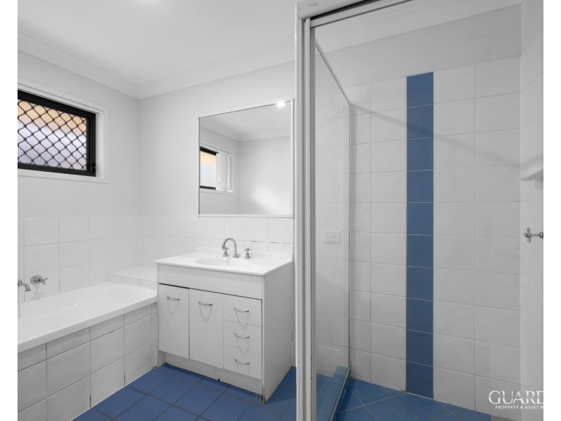 130/19-21 Lakeview Drive, Logan Reserve QLD 4133