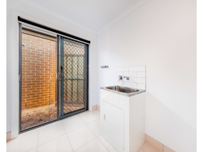 27 Tara Boulevard, Officer VIC 3809